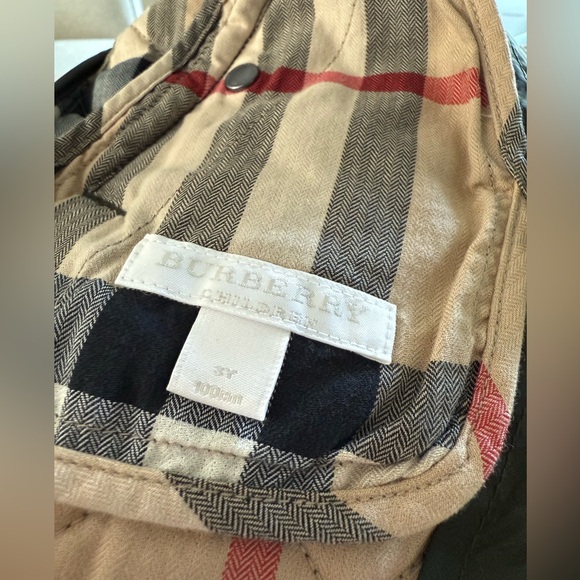 Burberry Diamond Quilt Olive Green Jacket (RARE COLOR)! - Picture 4 of 4